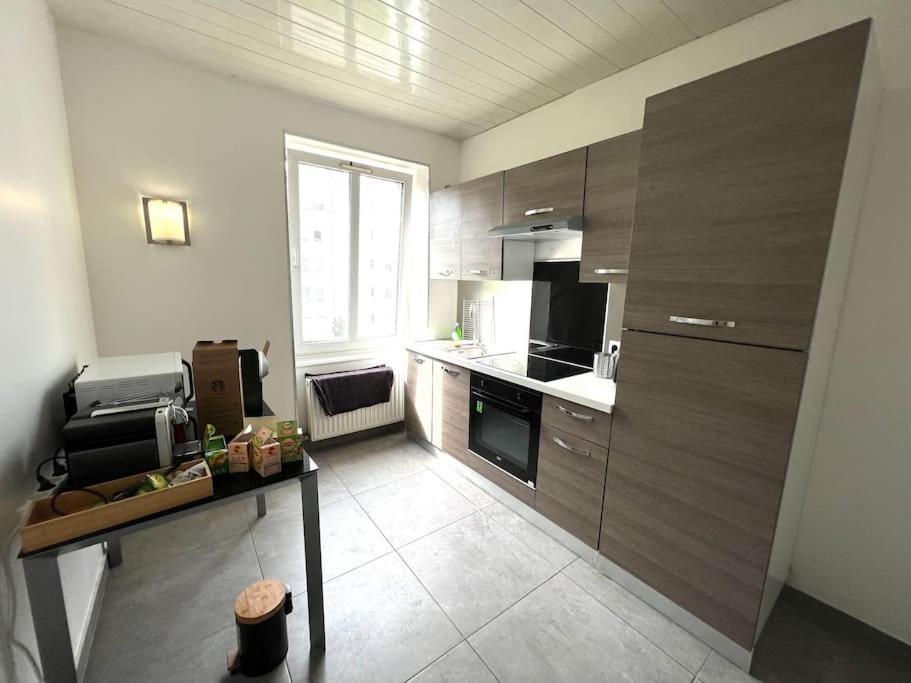 Lumiere Secrete Mulhouse Centre Parking Tram Apartment Bagian luar foto